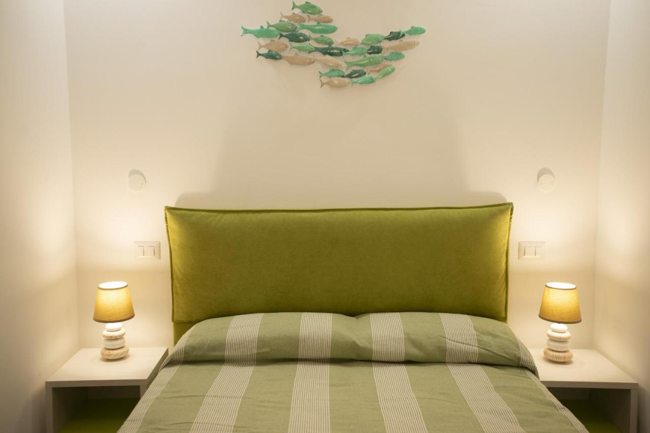 Appartamento Roberto House Fertilia Exterior photo